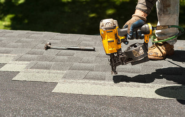 Best Local Roofing Companies  in Smithville, OH